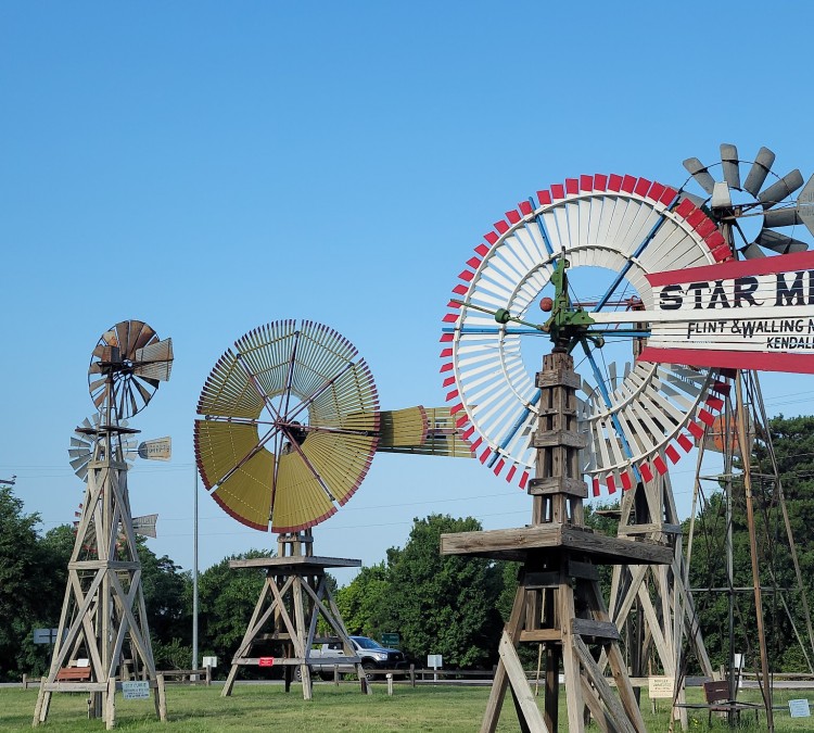 shattuck-windmill-museum-photo